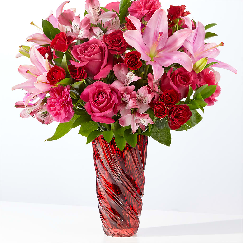 In Love Bouquet with Luxe Swirl Vase – Queen Ofe Florist, San Jose CA