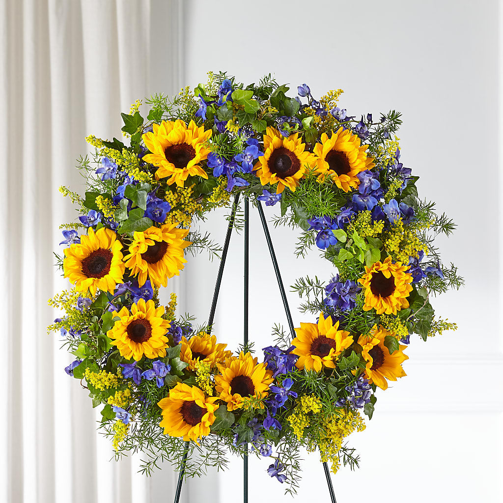 Bright Rays Wreath – Queen Ofe Florist, San Jose CA