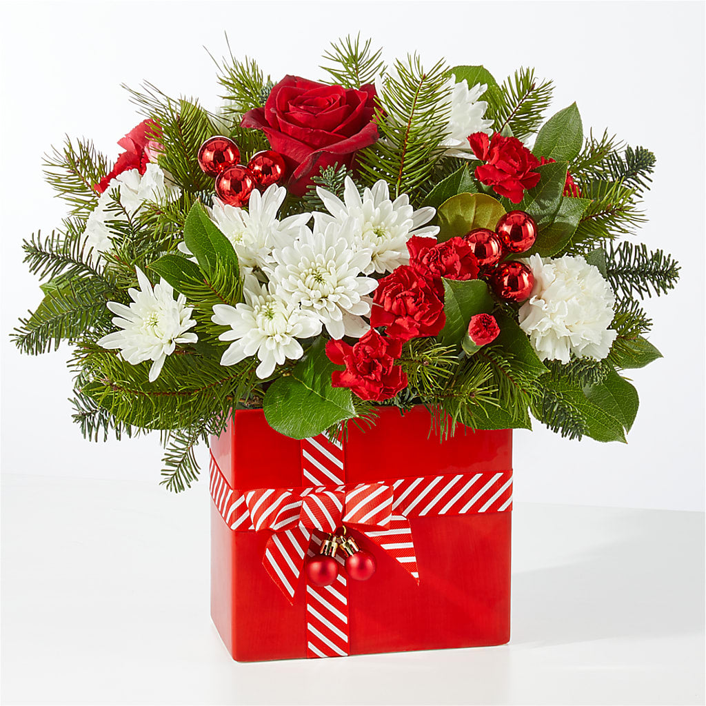 Presents Under the Tree Bouquet –  Queen Ofe Florist, San Jose CA