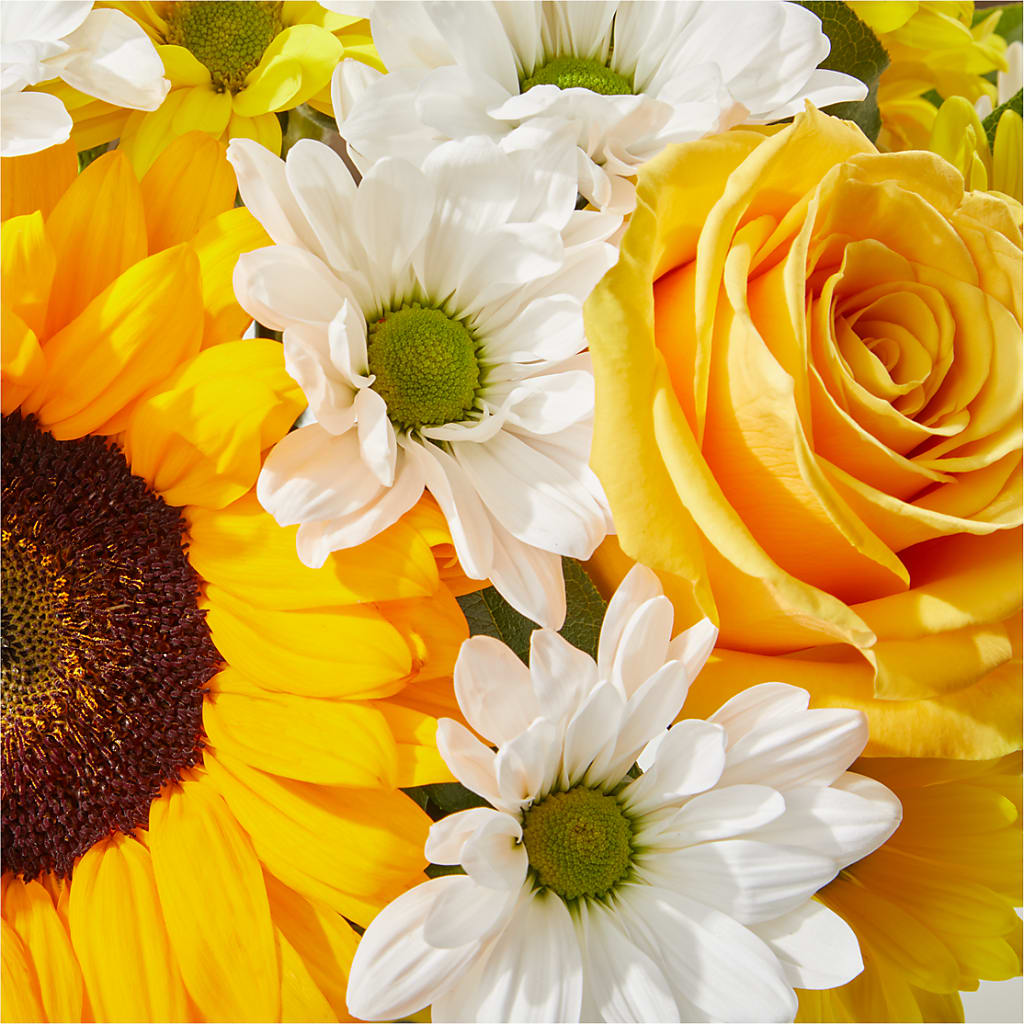 Be Happy Bouquet –  Queen Ofe Florist, San Jose CA