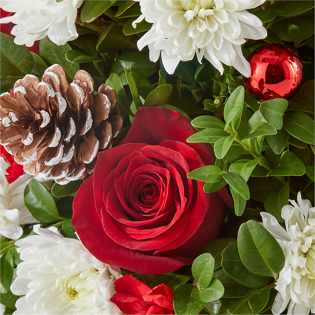 Let It Snow Tree –  Queen Ofe Florist, San Jose CA