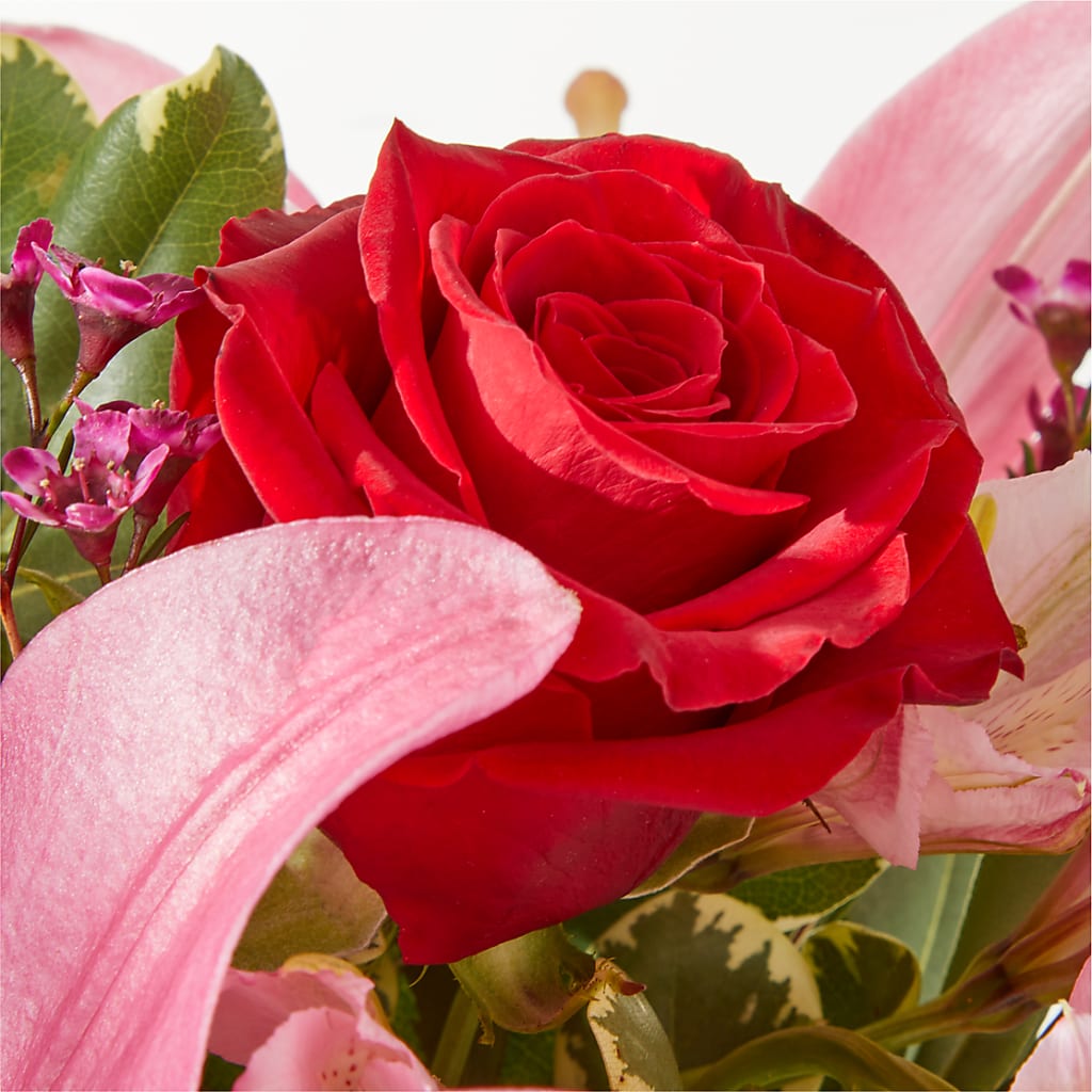 Lucky in Love Bouquet –  Queen Ofe Florist, San Jose CA