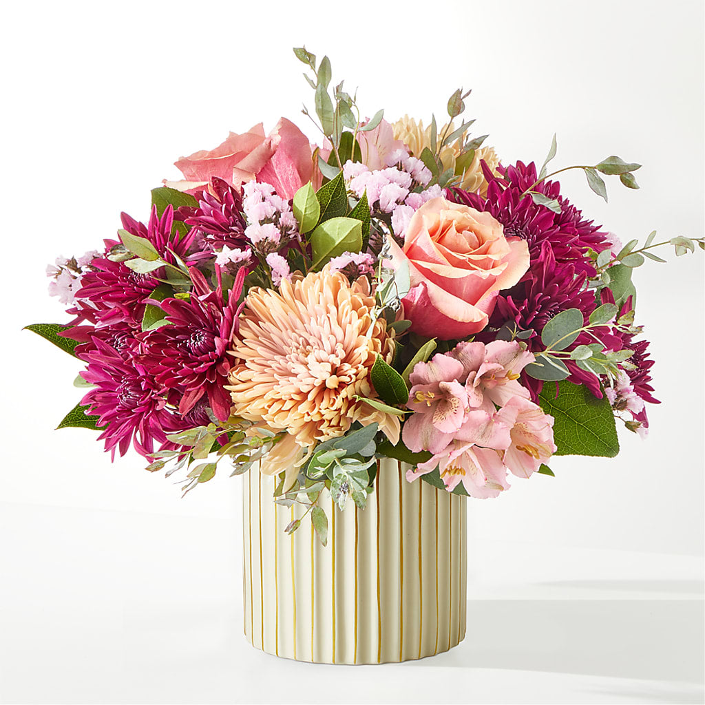 Berry Cobbler Bouquet with Ivory Vase –  Queen Ofe Florist, San Jose CA