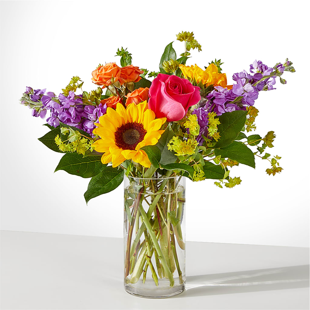Vibrant Greetings Bouquet –  Queen Ofe Florist, San Jose CA