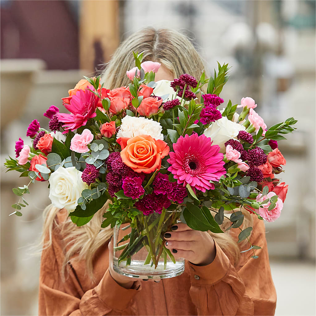Smell the Roses Bouquet –  Queen Ofe Florist, San Jose CA