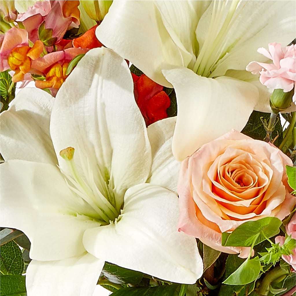 Grapefruit Splash Bouquet –  Queen Ofe Florist, San Jose CA