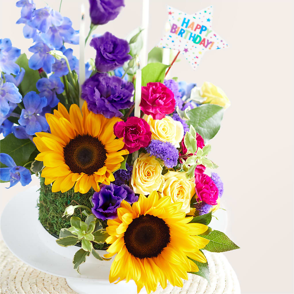 Star of the Day Floral Cake –  Queen Ofe Florist, San Jose CA