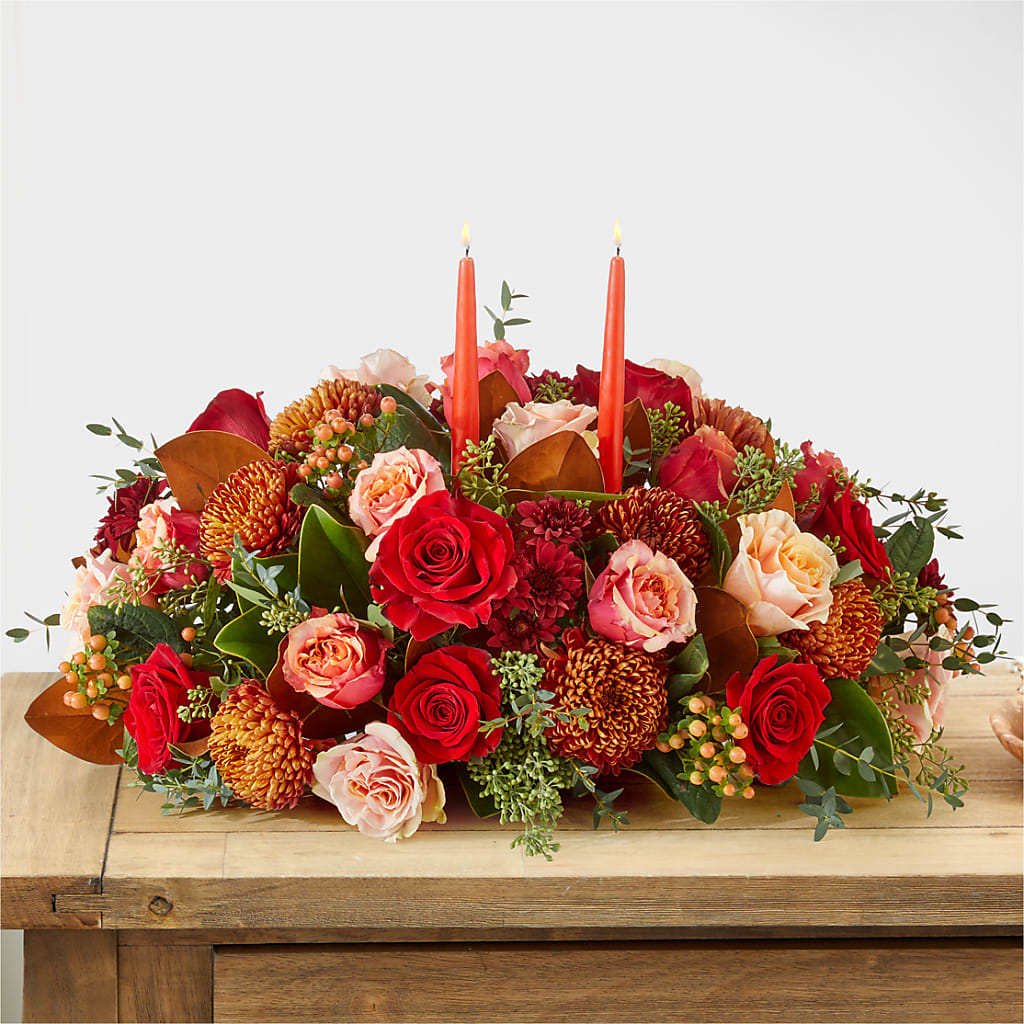 Gather Near Centerpiece –  Queen Ofe Florist, San Jose CA