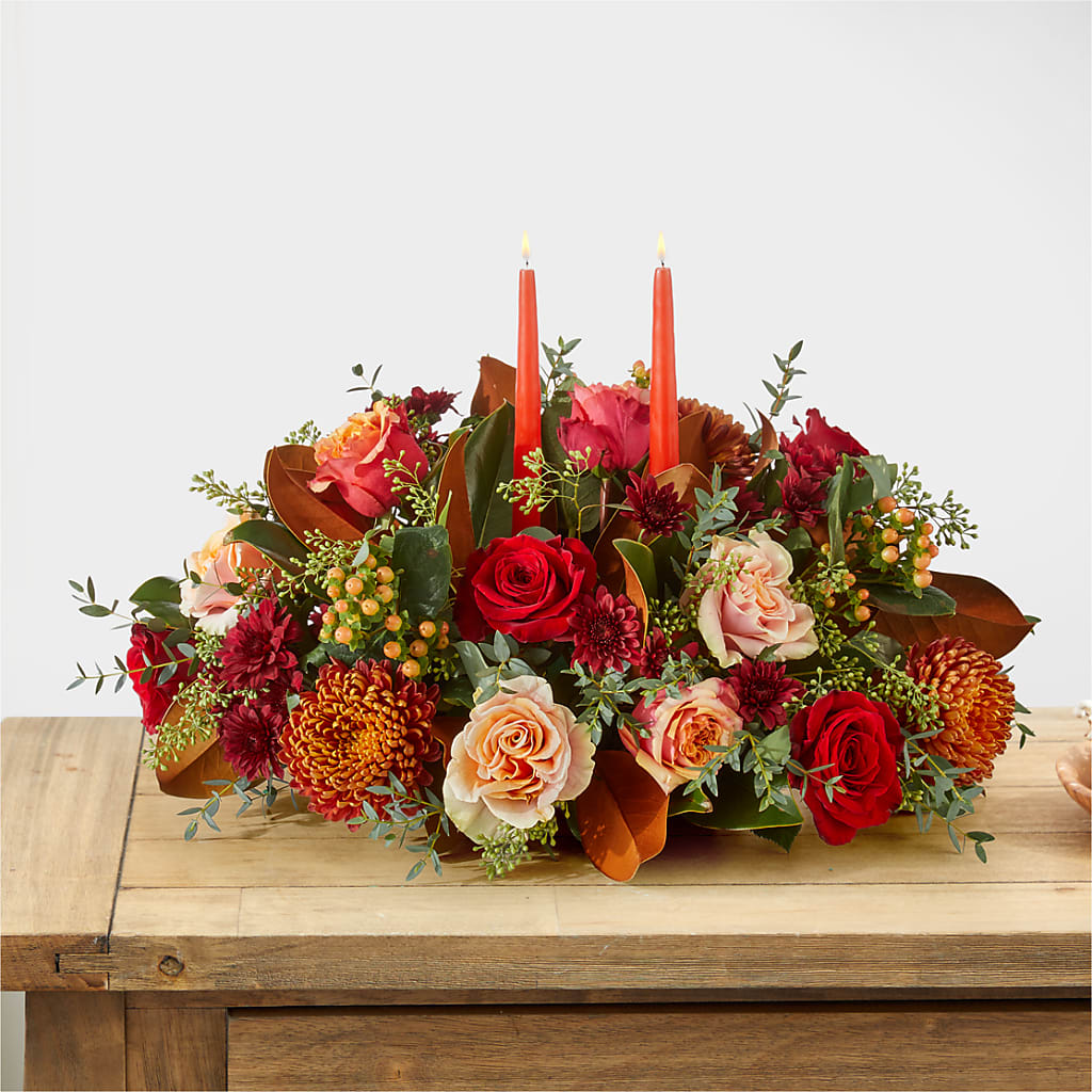 Gather Near Centerpiece –  Queen Ofe Florist, San Jose CA