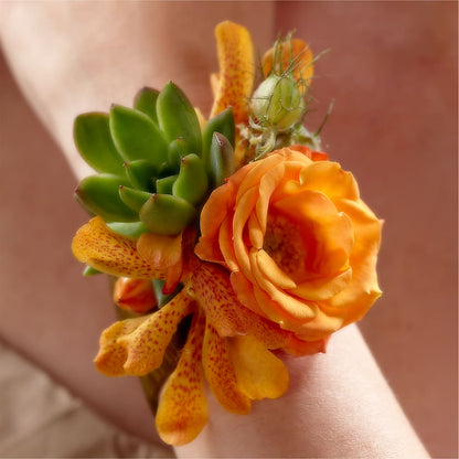 Irresistible Love Wrist Corsage –  Queen Ofe Florist, San Jose CA